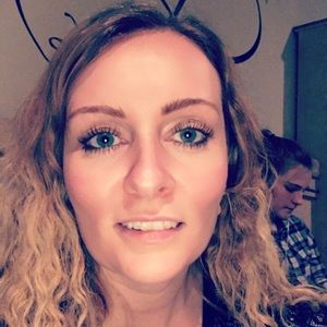 Meet your Posher, Janice